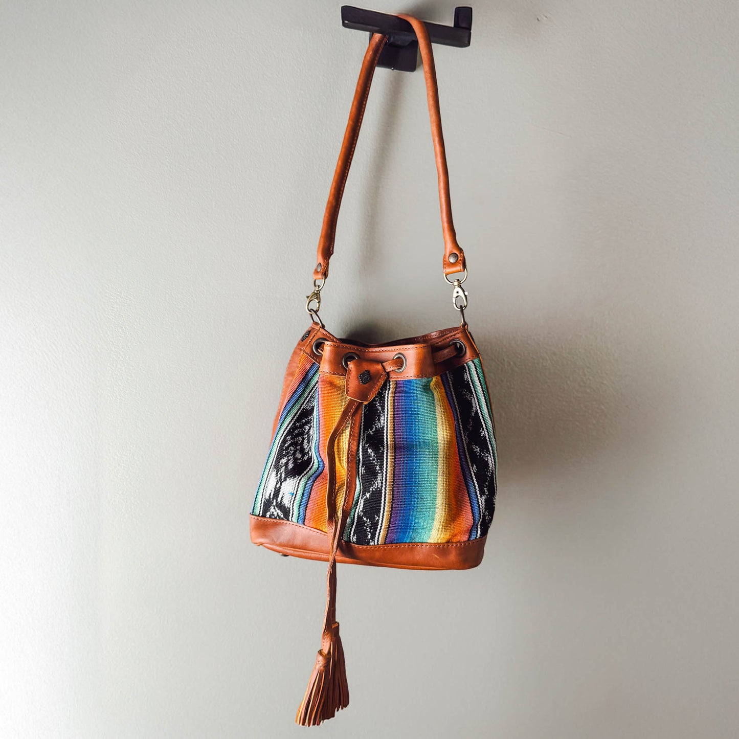 DRAWSTRING BUCKET BAG - SMALL - JOYA - CAFE