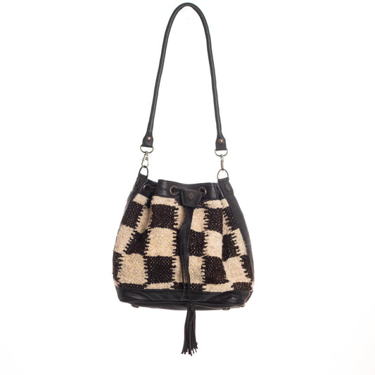 SMALL DRAWSTRING BUCKET BAG - MOMO CHECKERED - BLACK