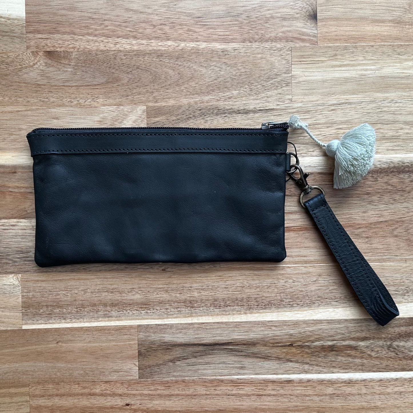 PERFECT CLUTCH - H&S WOMANHOOD FAJA - BLACK