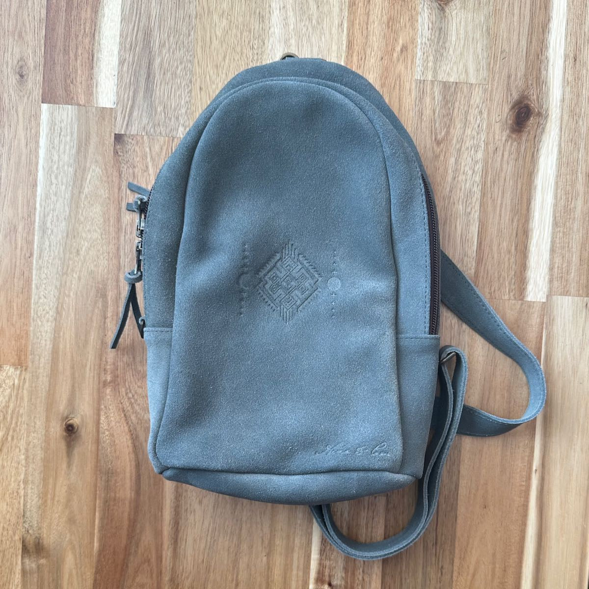 CROSSBODY SLING 2.0 - FULL LEATHER - ASH GRAY