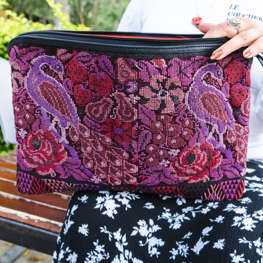 LAPTOP CASE 16" - OOAK HUIPIL - BLACK - NO. 13590