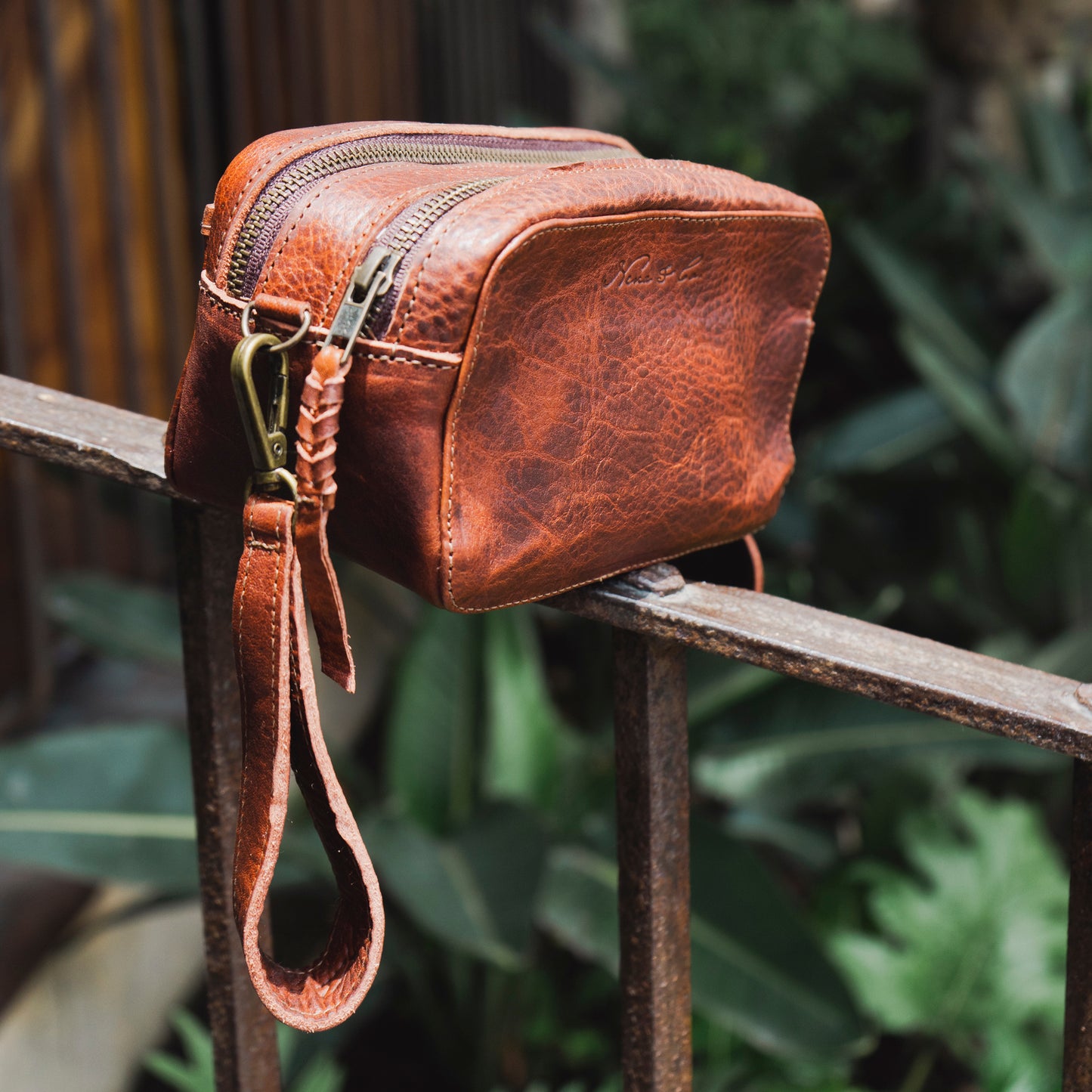 ESSENTIALS BAG - FULL LEATHER - COPPER