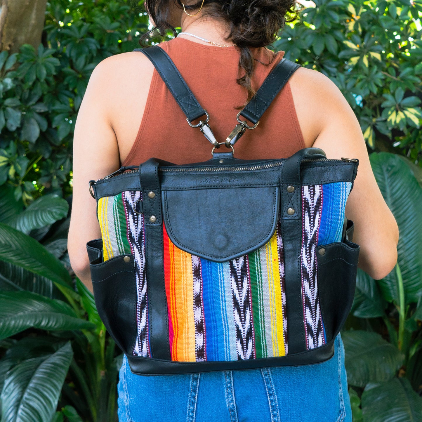 THE PERFECT UTILITY BAG - MEDIUM - ALOHA - BLACK