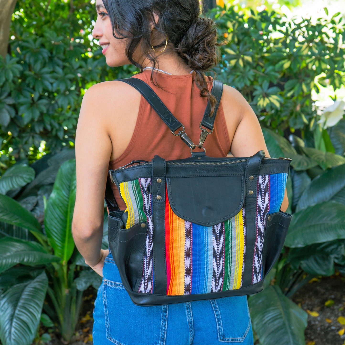 THE PERFECT UTILITY BAG - MEDIUM - ALOHA - BLACK