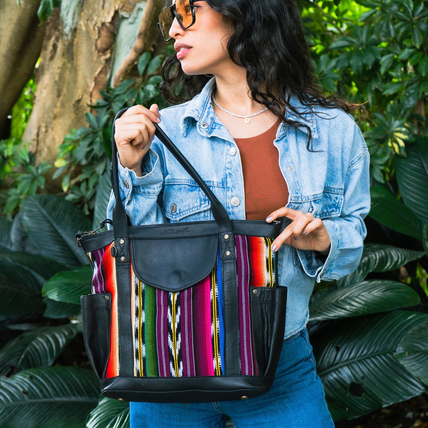 THE PERFECT UTILITY BAG - MEDIUM - RAINBOW FALLS - BLACK