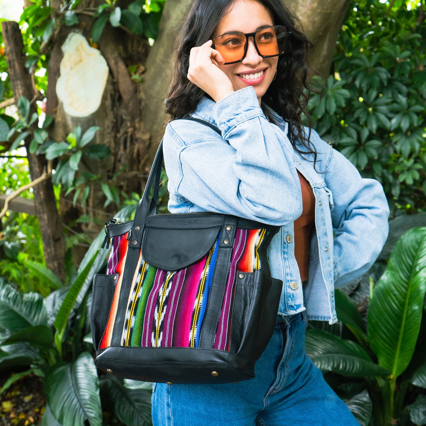 THE PERFECT UTILITY BAG - MEDIUM - RAINBOW FALLS - BLACK