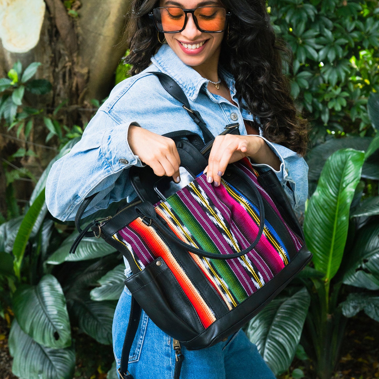 THE PERFECT UTILITY BAG - MEDIUM - RAINBOW FALLS - BLACK