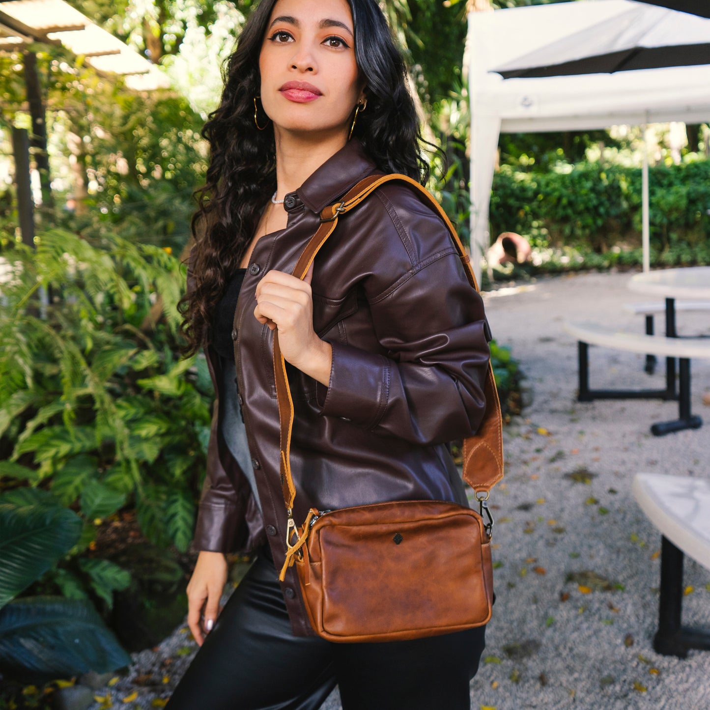 WANDER CROSSBODY BAG + WIDE ADJUSTABLE STRAP SET - FULL LEATHER - CAFE