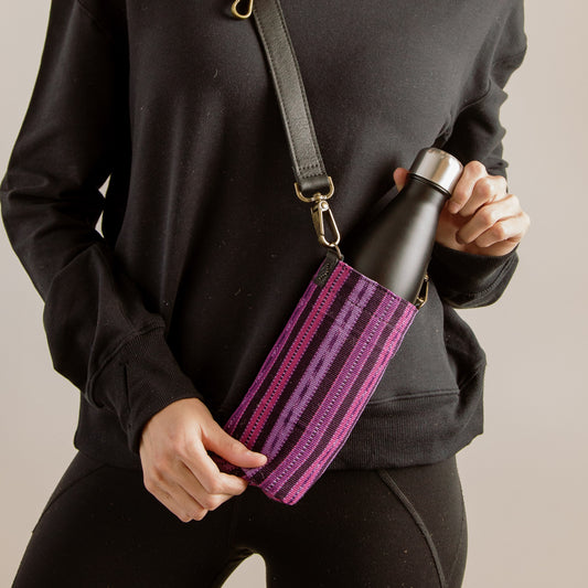 WATER BOTTLE & HOLDER - BLACK LEATHER