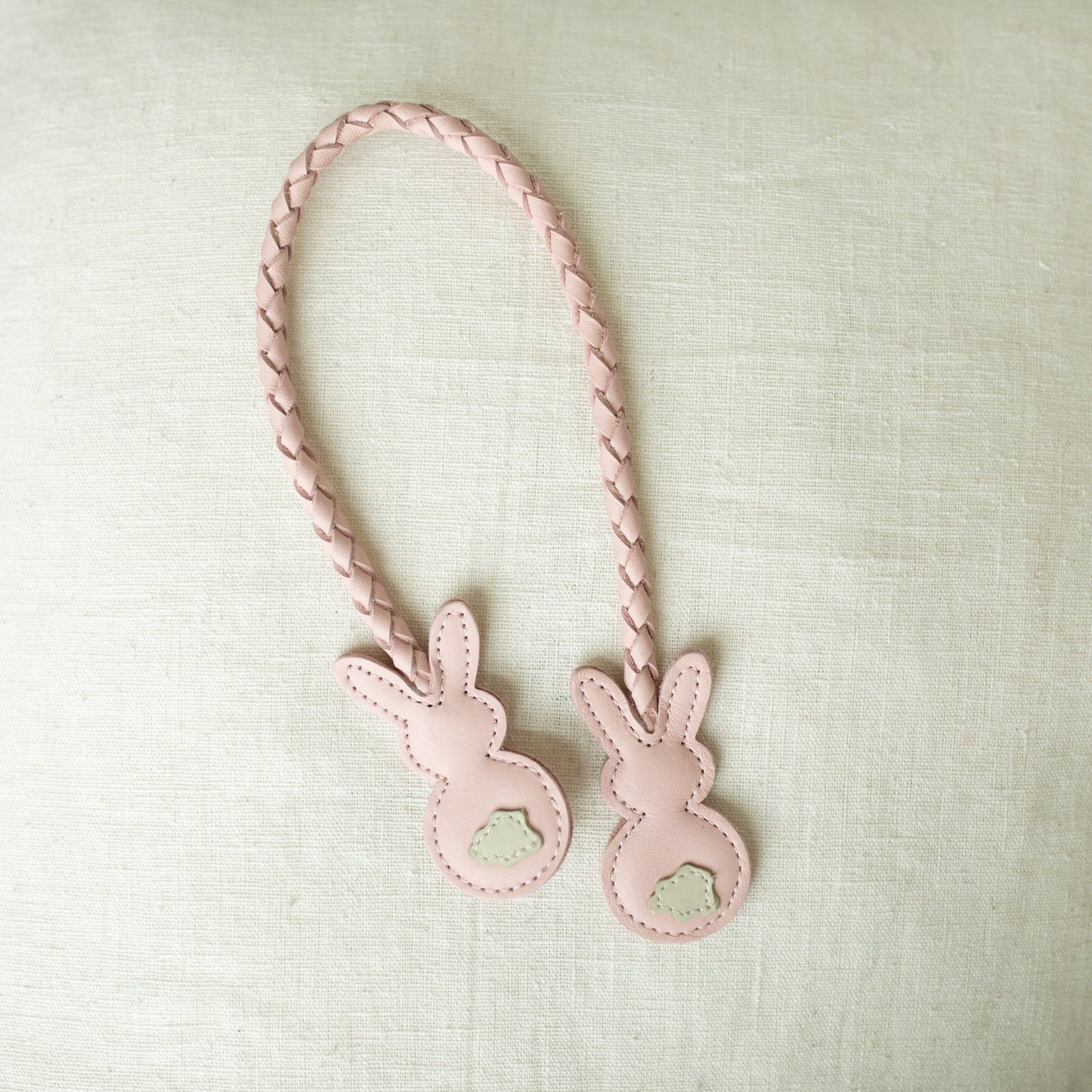 SPRING BUNNY TASSEL CHARM - ACCESSORIES COLLECTION - PRIMROSE & BONE